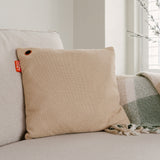 Cozy una knitted 45 x 45 cm wireless heated cushion (light beige, 5000 mAh power bank)