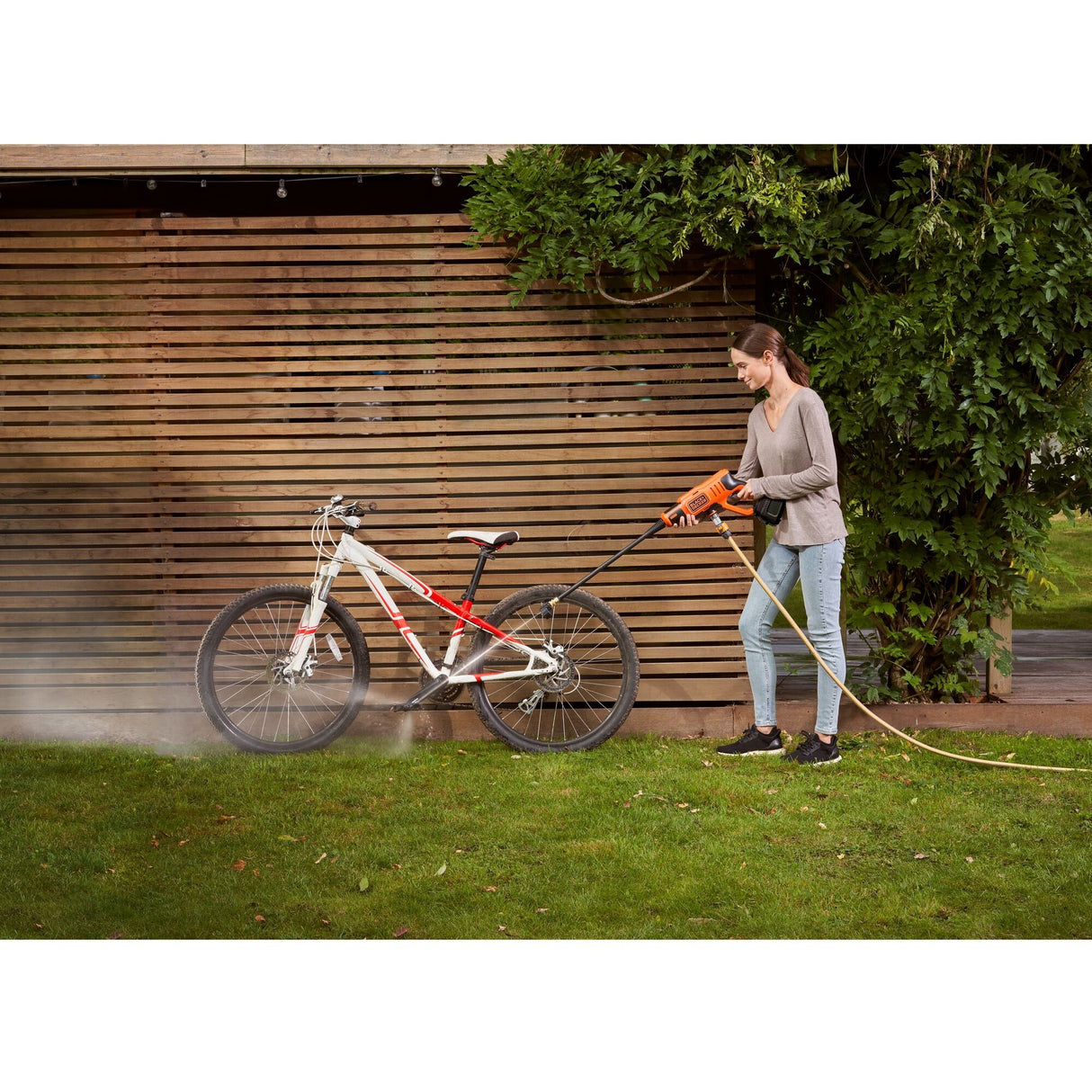 Black+decker bcpc18b 18v 24bar pressure washer | without battery - bcpc18b-xj