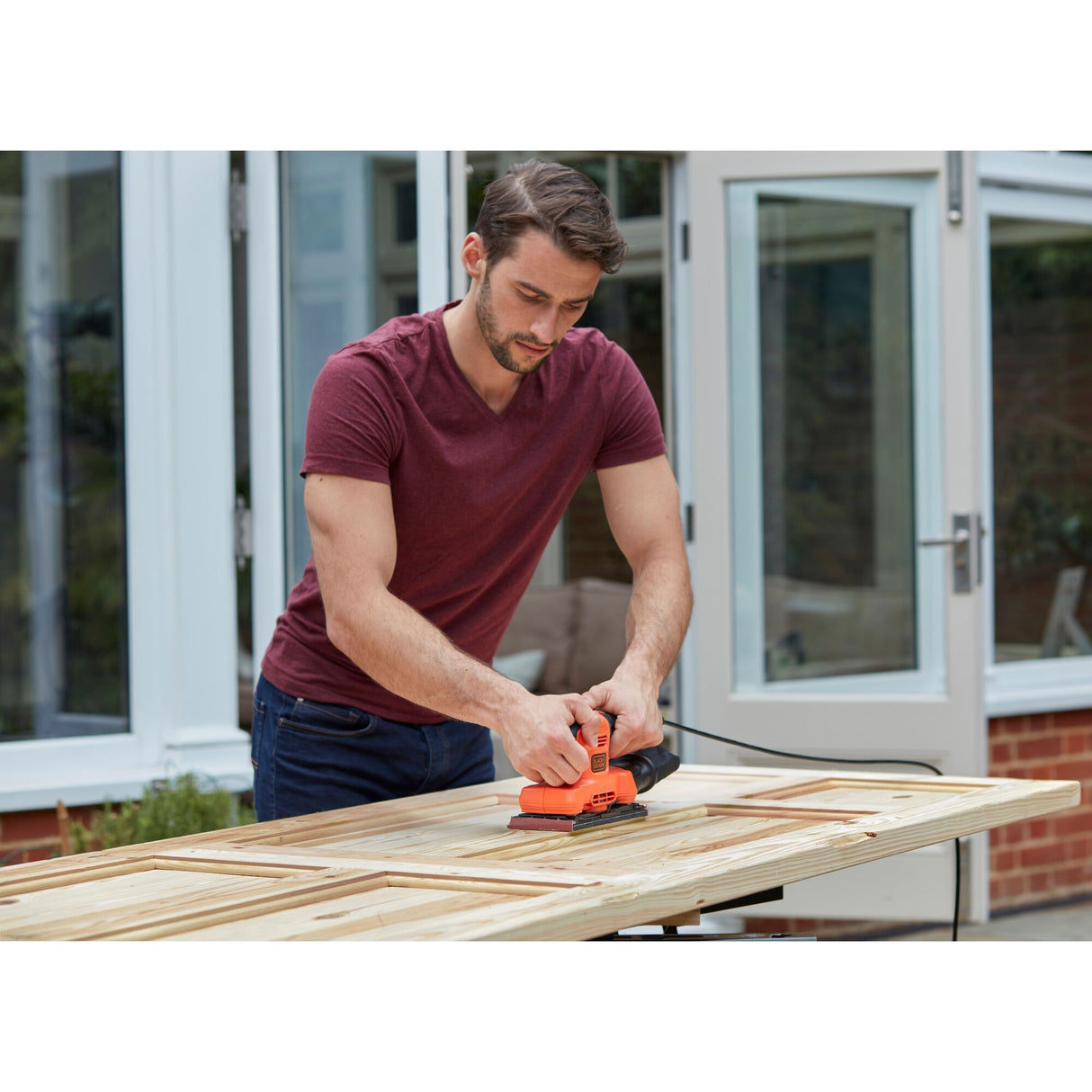 Black+decker 150w 1 3 sheet orbital sander bew220-qs (orange black)