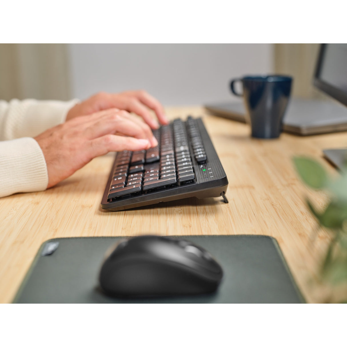 Trust Trust Ody II Silent Wireless Keyboard
