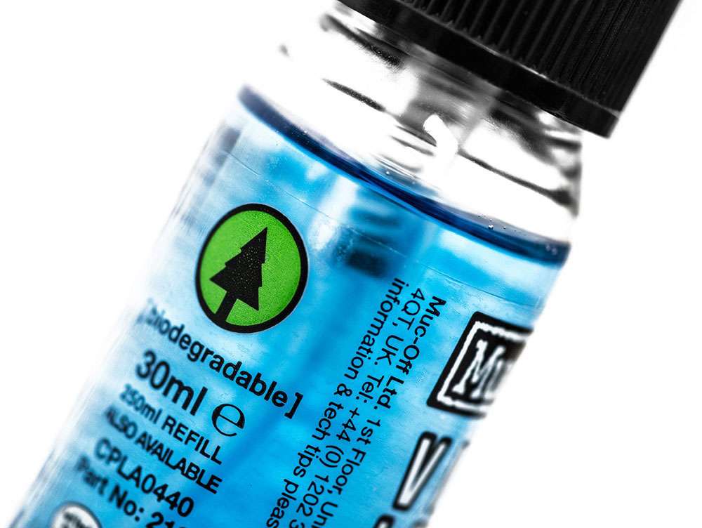 Muc-off helmet visor goggle cleaner 32ml