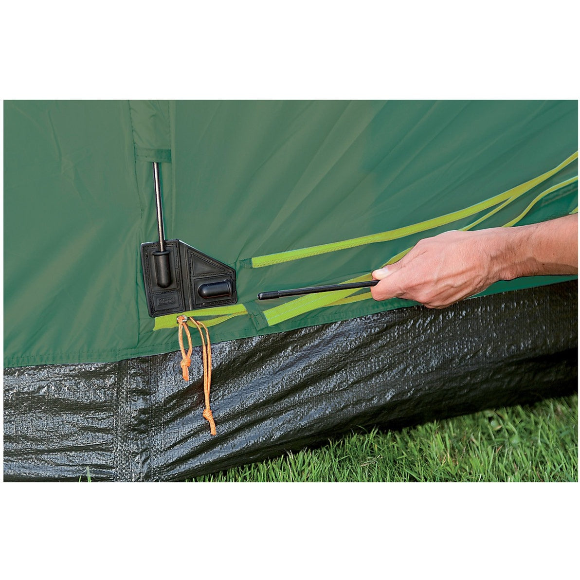 Coleman Octagon Blackout Tent (dark green)