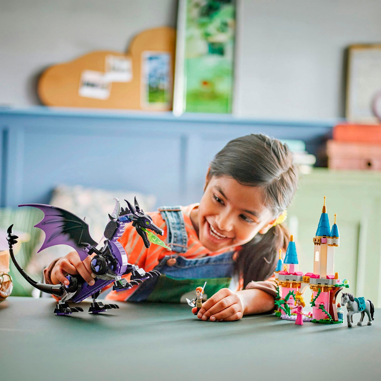 LEGO Disney Princess 43240 Maleficent em forma de dragão