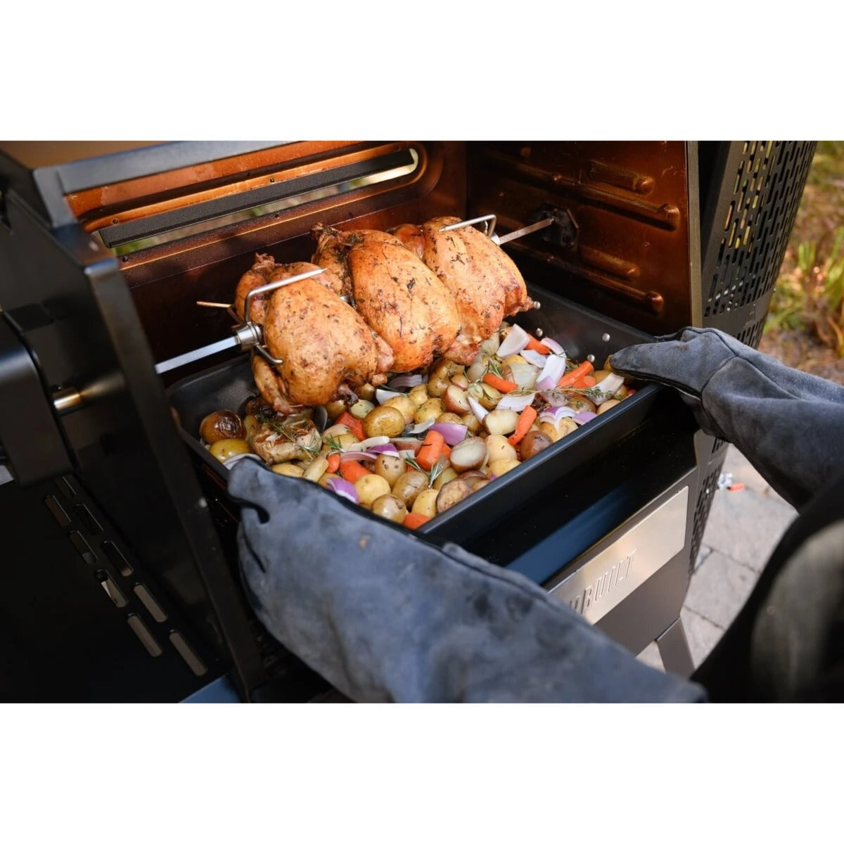 Masterbuilt Gravity Series Rotisserie Kit (Stainless Steel Black)