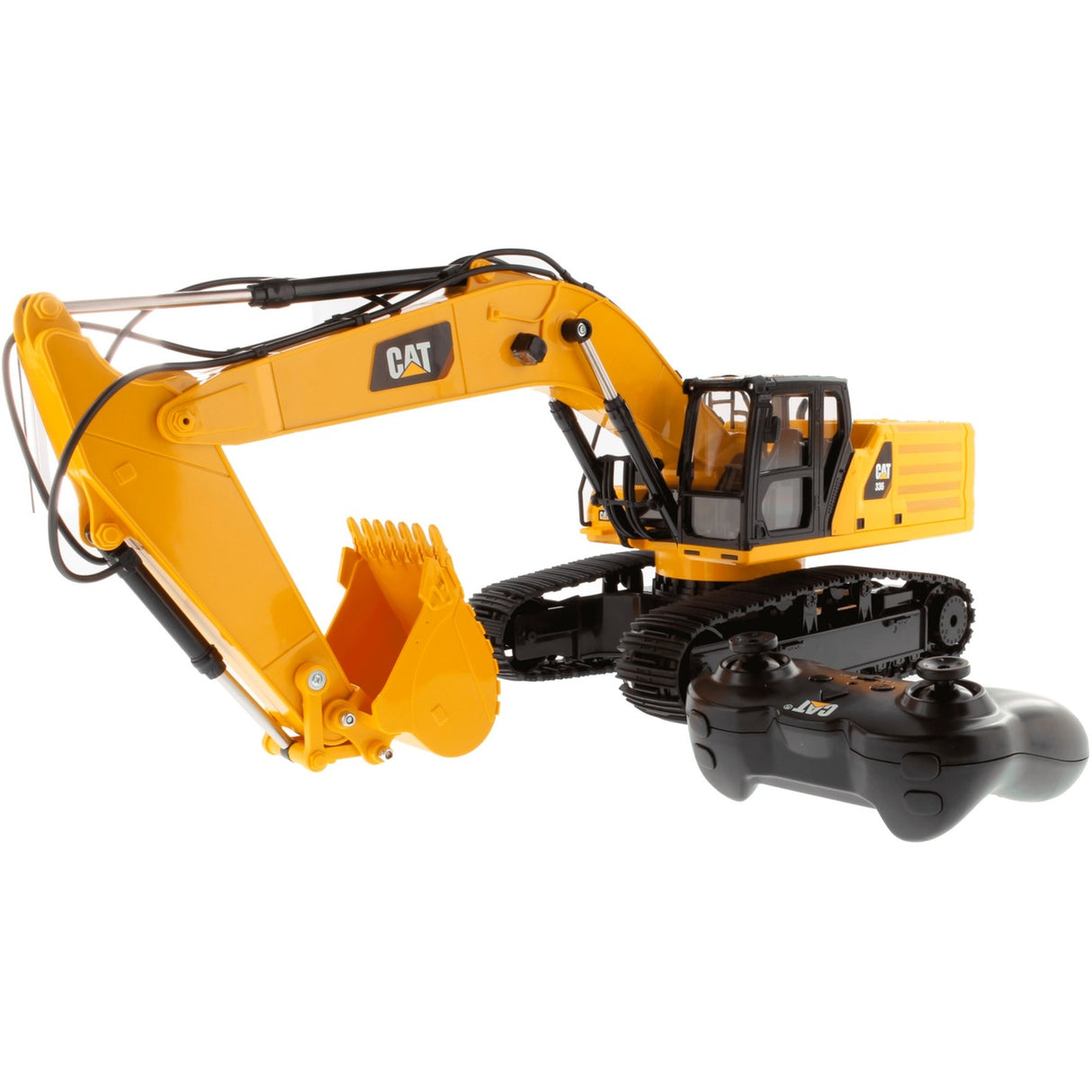 Carrera 1:24 RC CAT 336 BARGVATOR