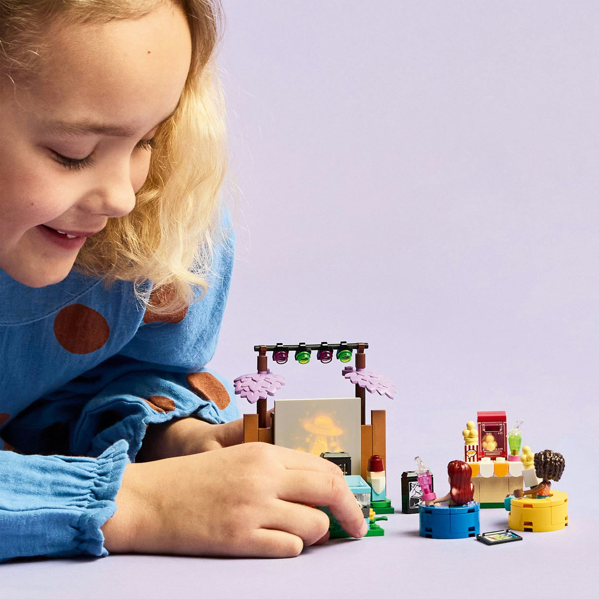 Lego draugai 42642 kino vakaras