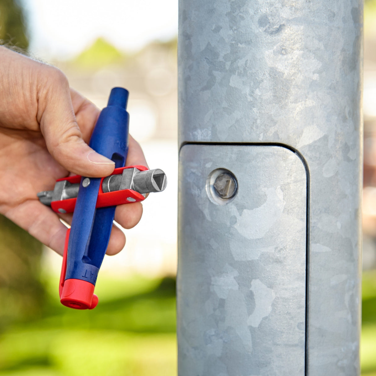 KniPex Trairclace Caste Key 00 11 07