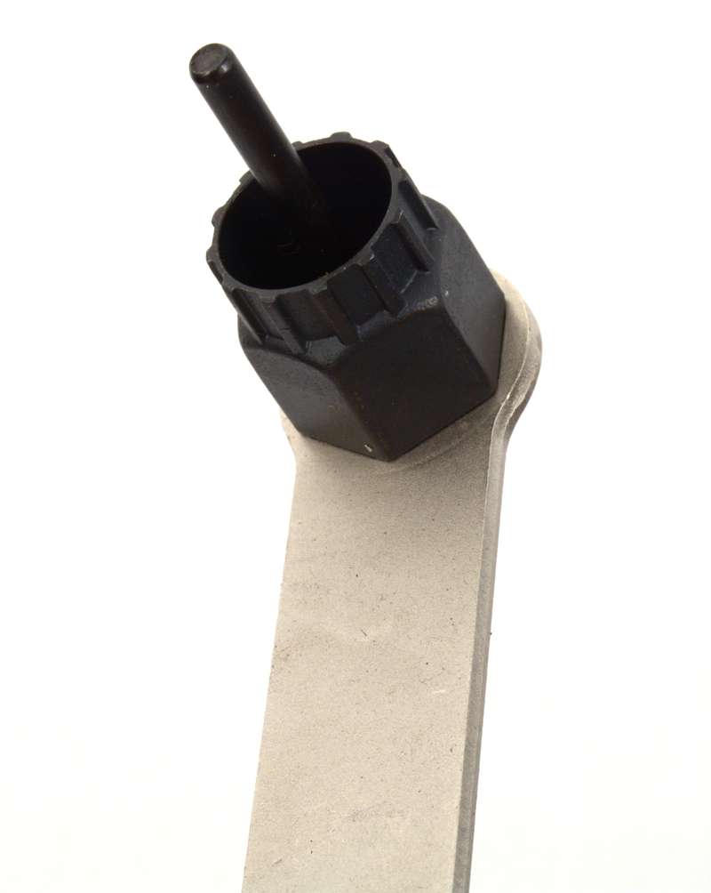 Radon comp sprocket remover with handle