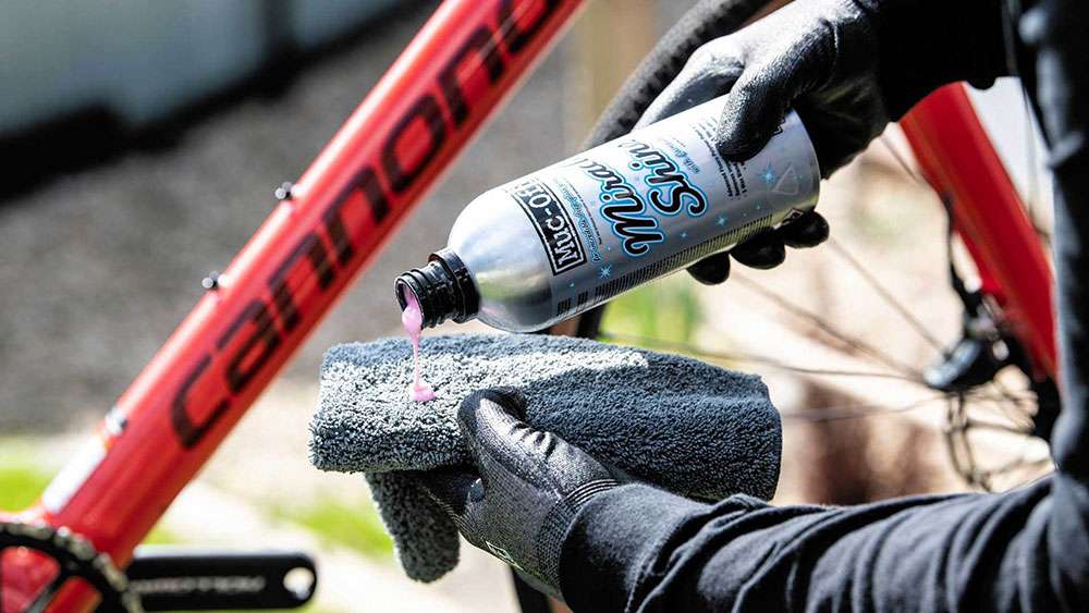 Muc-off miracle shine polish and protectant 500ml