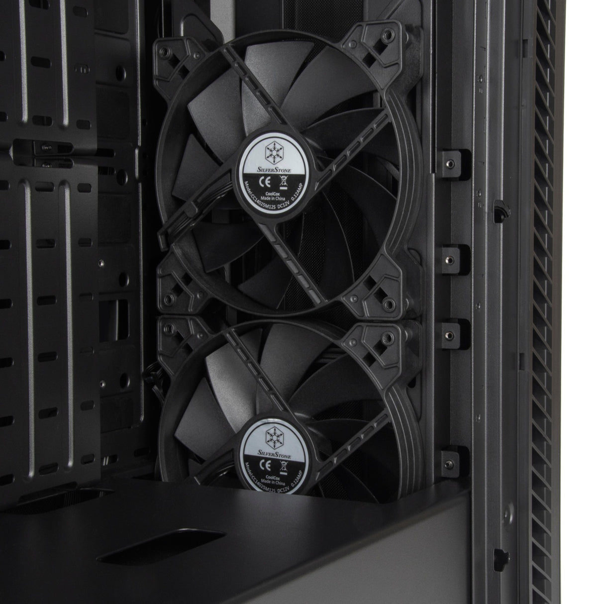 Silverstone seta q1 midi tower behuizing (zwart | 2x usb-a | 1x usb-c)