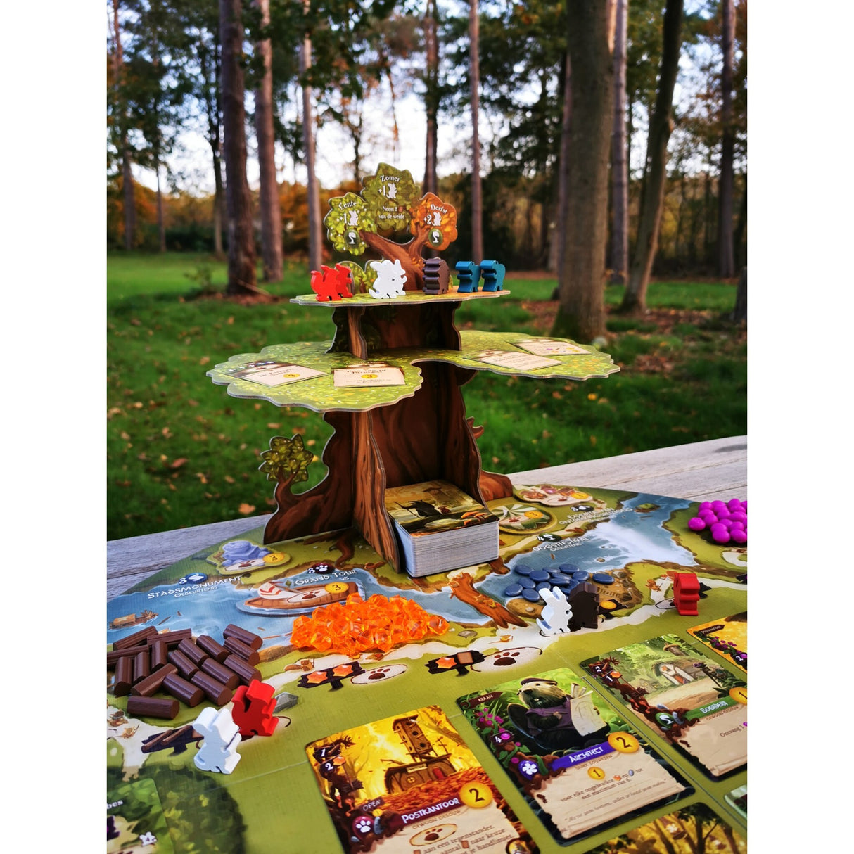 White Goblin Games Everdell Board Game (Dutch, 1 - 4 players, 40 minutes, ages 10+)