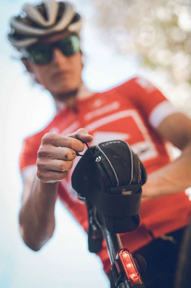 Lezyne micro caddy m