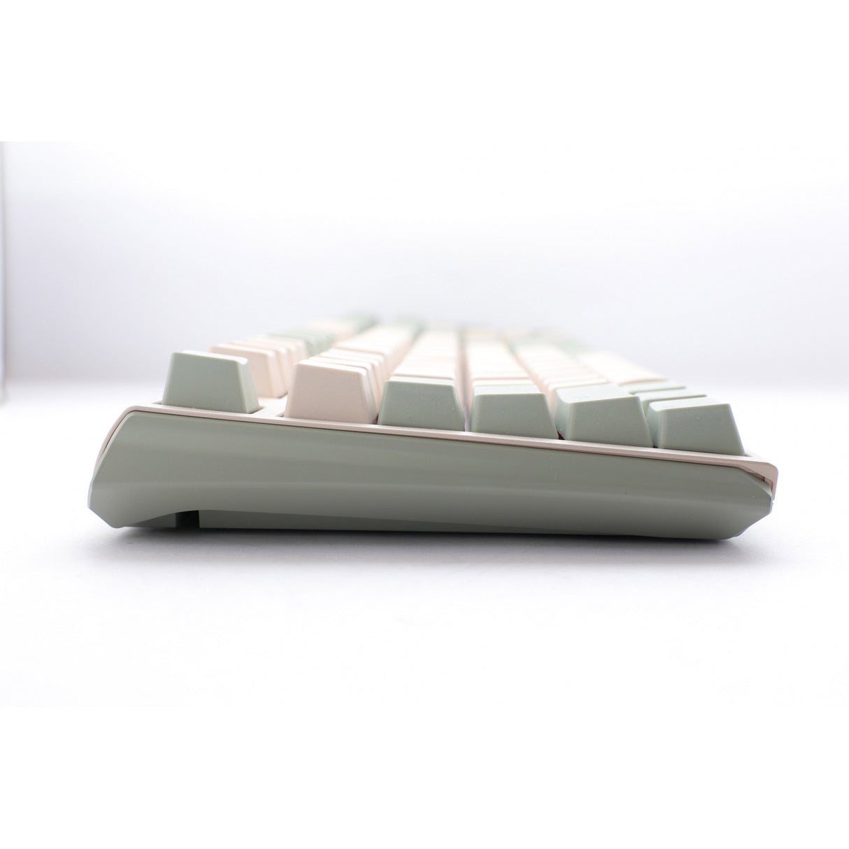 Ducky One 3 Matcha TKL, keyboard (cream green, US layout, Cherry MX Silent Red, PBT double shot, hot-swap)