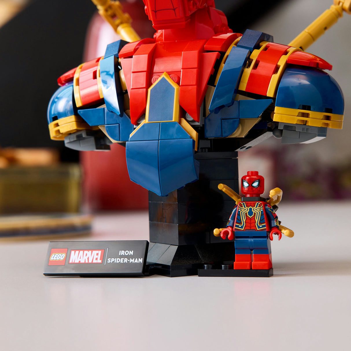 Lego Super Heroes 76326 Busto di Spider-Man in ferro