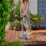 Gardena Battery Multi-Chaeter Aquabrush Patio 03V P4A sada