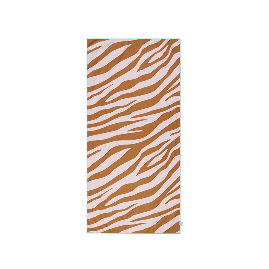 Vibrant Stripes | Orange white microfiber towel 135 x 65 cm