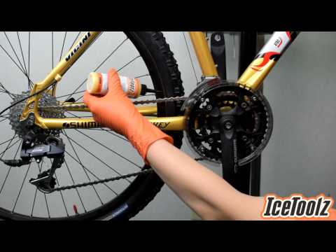 Icetoolz Spring Oil 240C147 för bland annat e-cykelhalsband (120 ml)