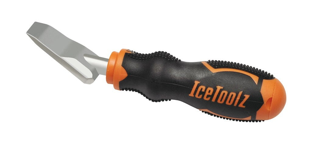 Ciljno orodje Icetoolz V. Rempputer in zavorni blok