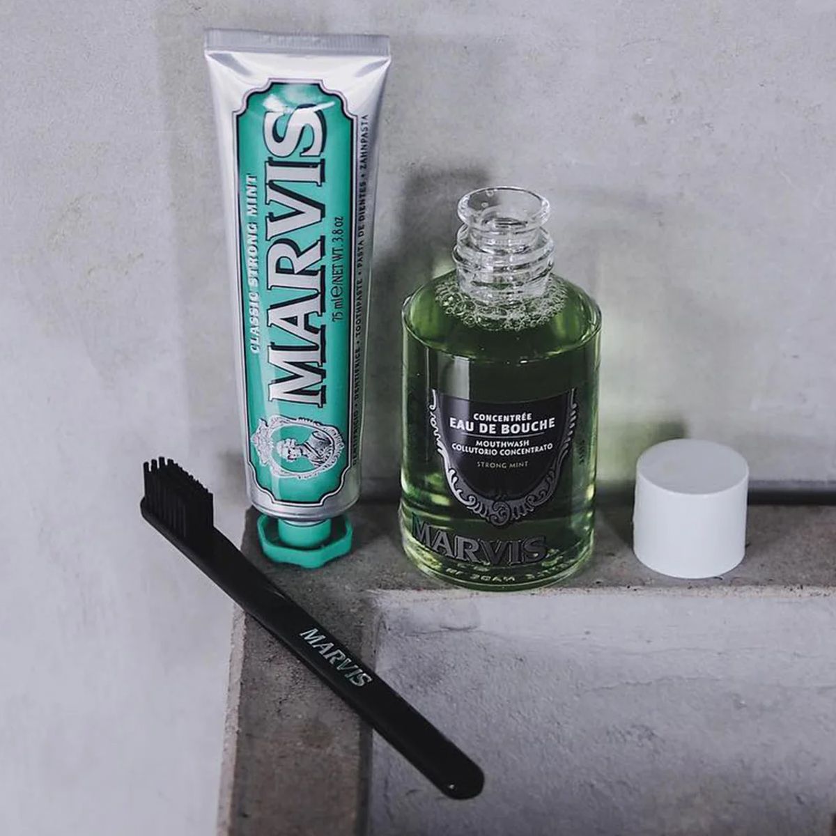 Marvis mondwater strong mint 120ml