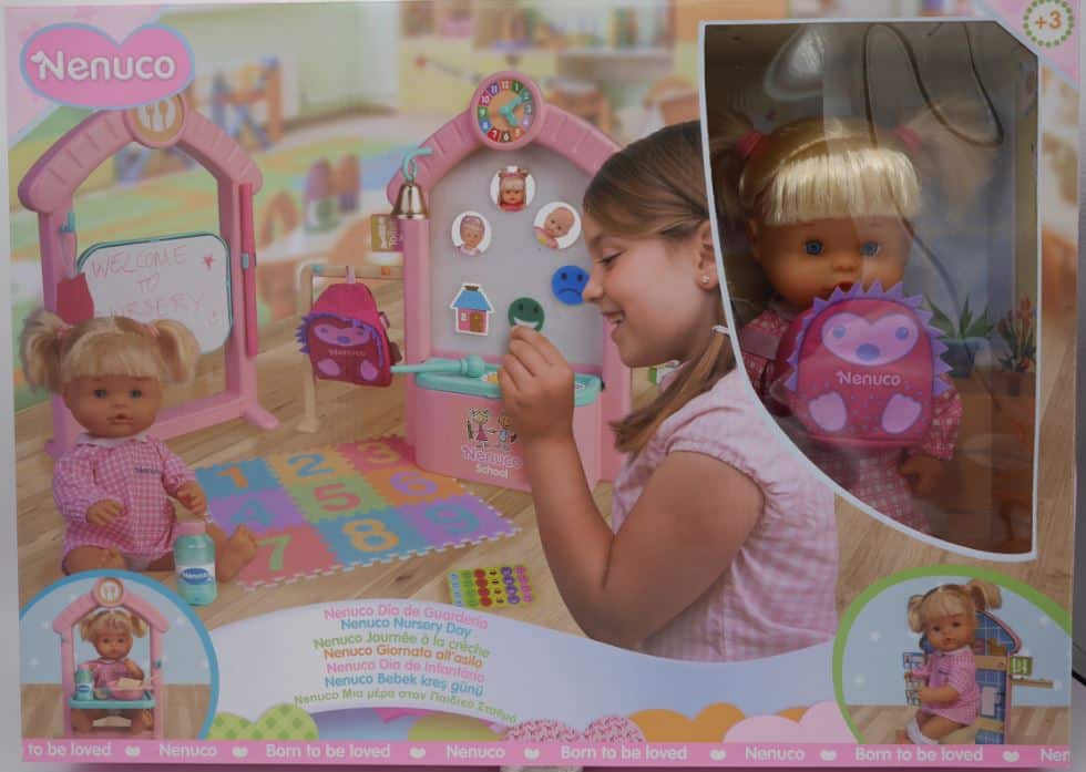 Famosa Nenuco Nursery Day play set with many playing options present