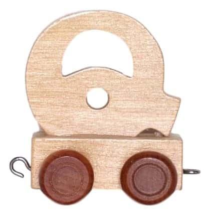 Bongers Toy Wooden Letter Q with wheels 6 cm high