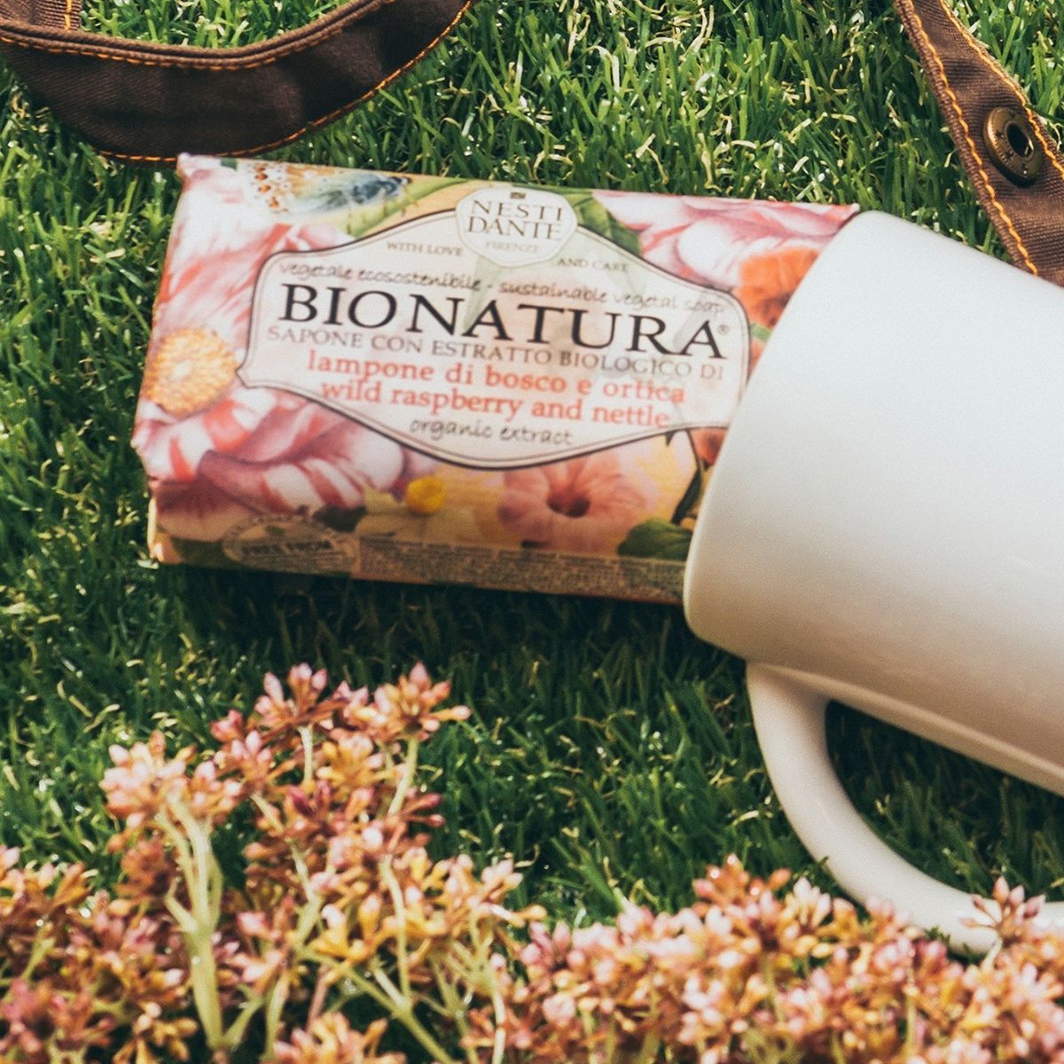 Nesti dante bionatura Sapone al lampone selvatico e ortica 250gr.