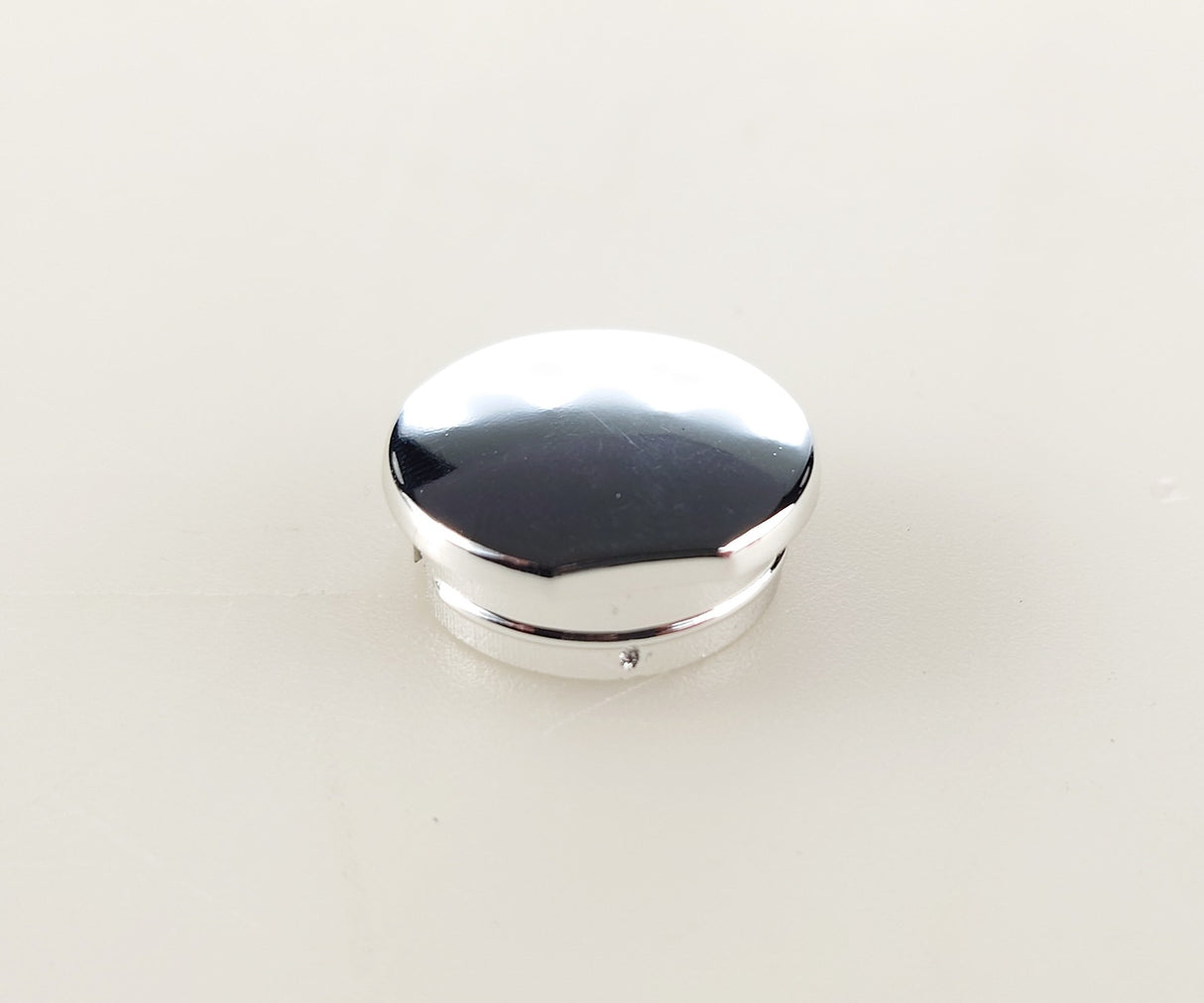 Crank cap chrome